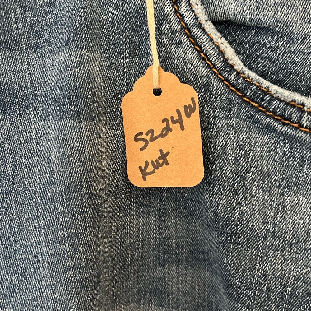 Kut from the Kloth Classic Light Wash Jeans Women’s Size 24W - Picture 6 of 13